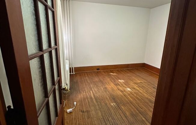 1 bed, 1 bath, $1,075