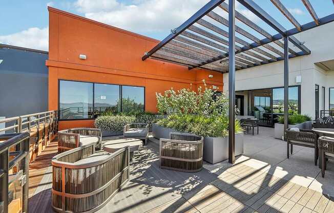 Rooftop seating area at Bayview Apartments, Emeryville, California
