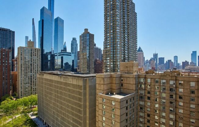 1 bed, 2.5 baths, 633 sqft, $6,000, Unit 23H