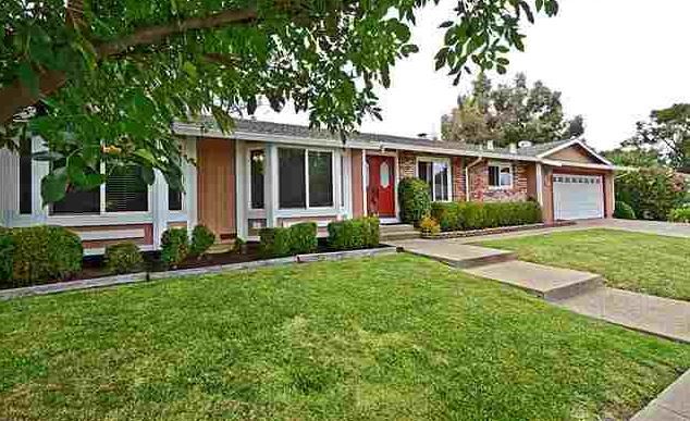 Extremely rare ranch style, 4 Bedroom single story home on quiet Walnut Creek court location!