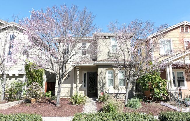 3 bed/2.5 bath townhome near Downtown San Jose