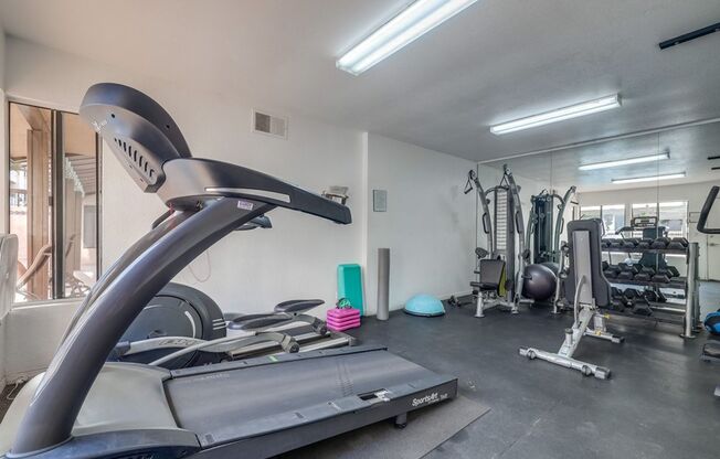 Spacious 3BD/2BA Condo in Mission Greens - Garage, 2 Balconies in Prime Location!