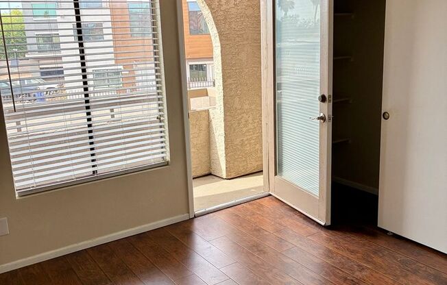2 beds, 2 baths, $1,195, Unit # 287