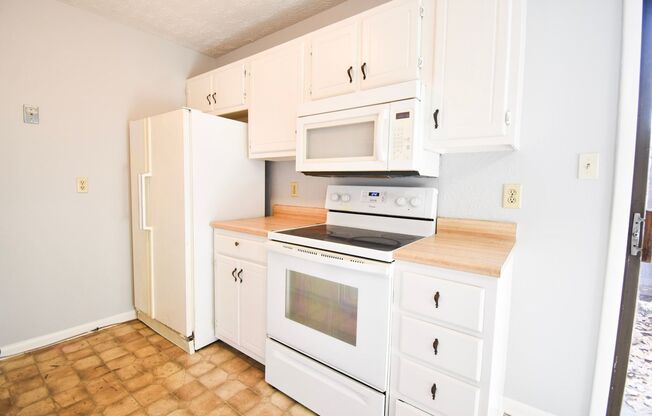 2 beds, 2 baths, $995