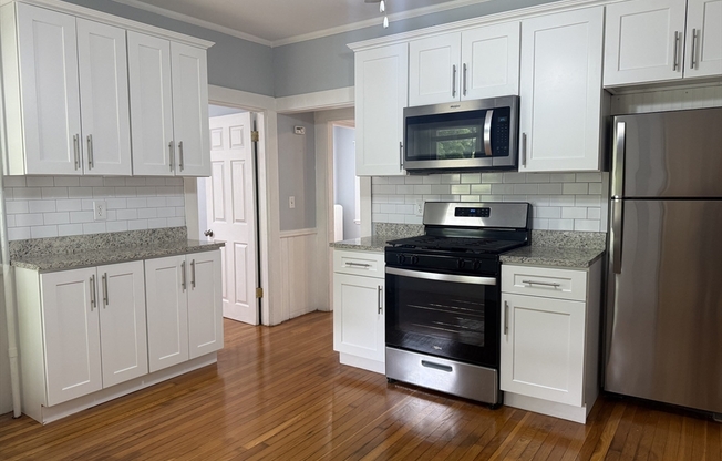 87 GLENDOWER RD