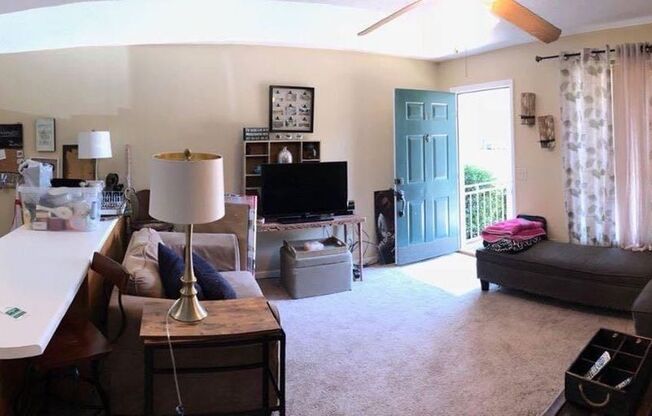 Courtyard Condos 528 Genelda Ave.