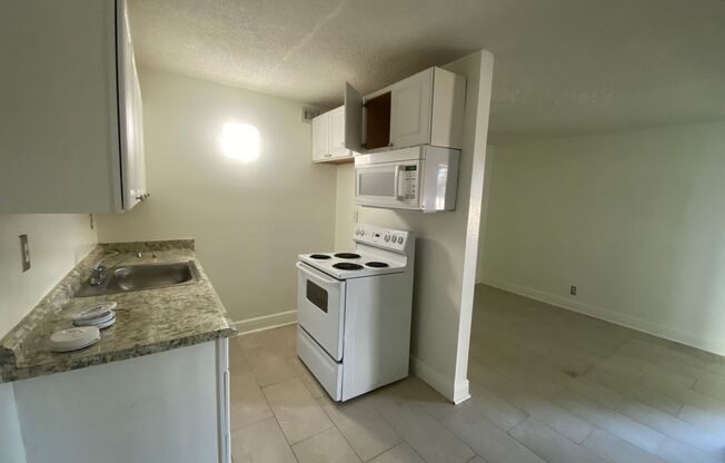 1151 NE 16th Ct