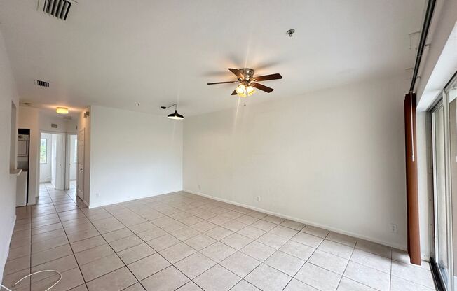 3 beds, 2 baths, $1,800, Unit # 1223