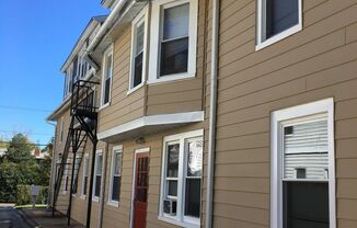 1 bed, 1 bath, $1,185, Unit 12