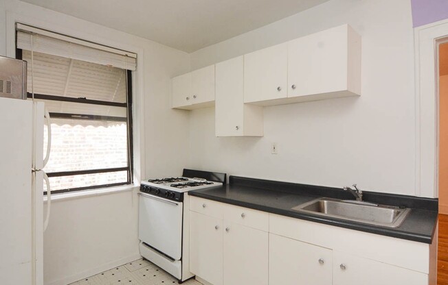 2330 5 N SPAULDING