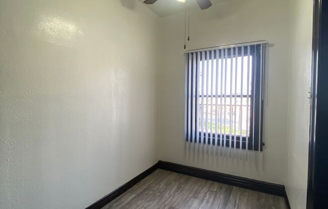 Studio, 1 bath, 425 sqft, $1,745, Unit 214