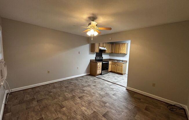 1 bed, 1 bath, 510 sqft, $850, Unit 330