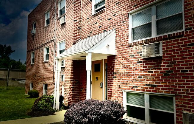 Arbor Place
