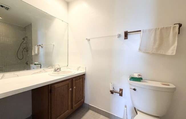 1 bed, 1 bath, 680 sqft, $2,000, Unit 303