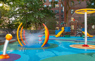 7 STUYVESANT OVAL