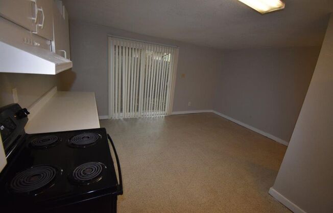 2 beds, 1 bath, $1,545