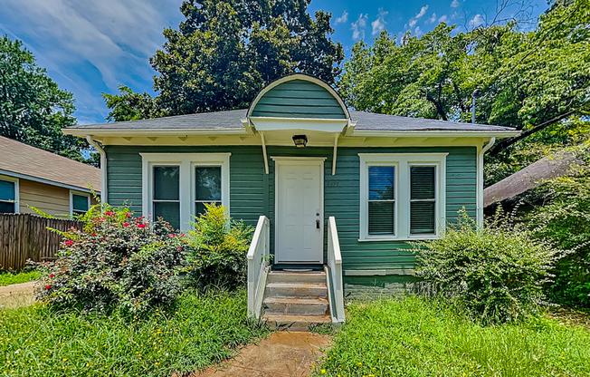 2497 LAKEWOOD AVE SW