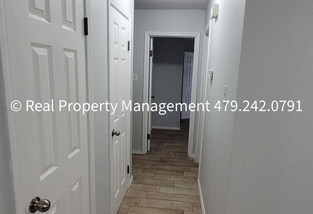 3 beds, 2 baths, $1,200