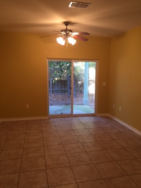 3 beds, 3 baths, $2,600