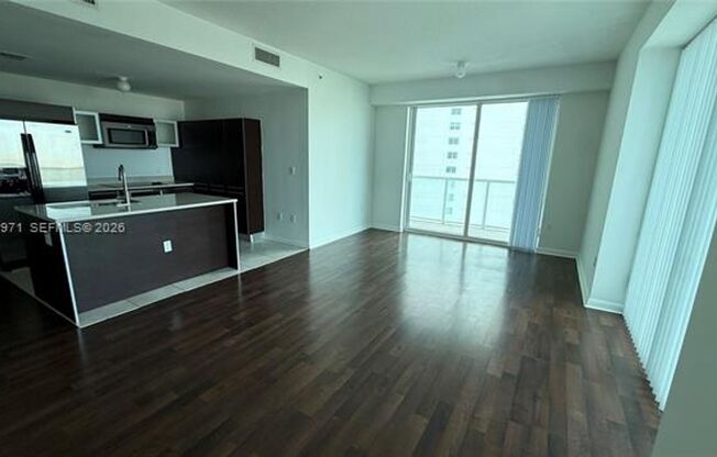 1900 N Bayshore Dr # 1911 (A12009971)