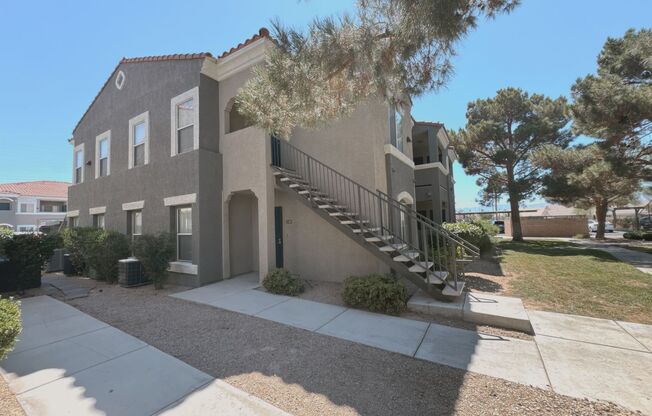 2 beds, 2 baths, $1,400, Unit UNIT 130