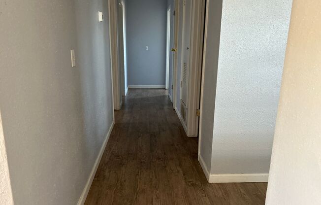 3 beds, 1 bath, 1,172 sqft, $1,000, Unit G:1921-1