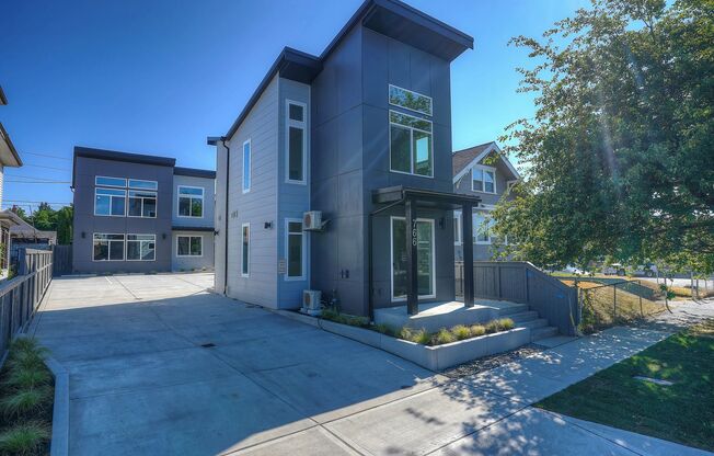 766 S. 39th St