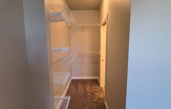 2 beds, 2 baths, $1,495, Unit 147