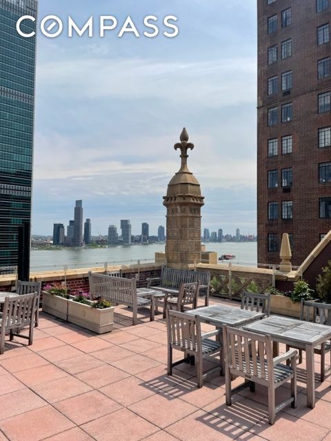 1 bed, 1 bath, $4,100, Unit 508