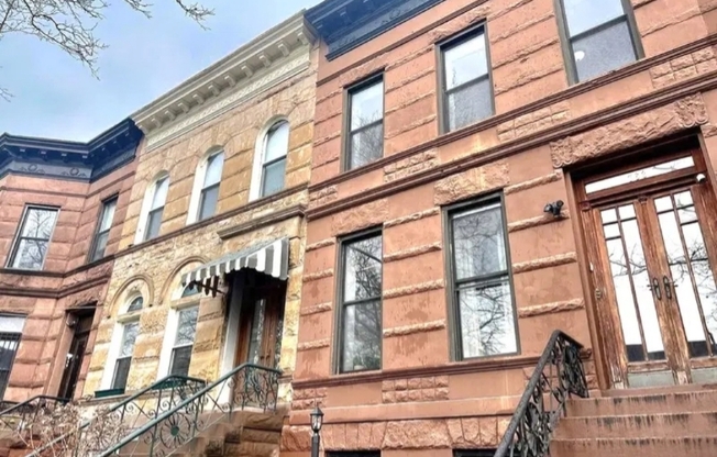 763 JEFFERSON AVE