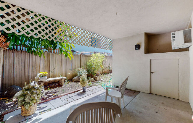 12958 VALLEYHEART DR