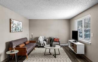 Welcome to Paxton Apartments in Kennewick, WA