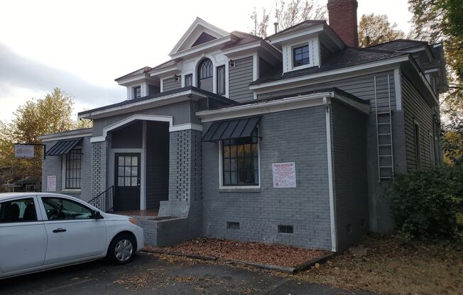 701 #8 Louise Avenue