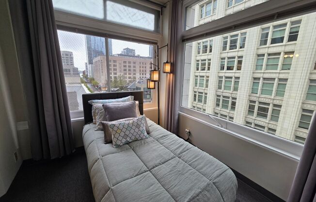 1 bed, 1 bath, 458 sqft, $1,520, Unit 704