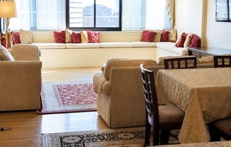 1 bed, 1 bath, 935 sqft, $3,300, Unit 14J