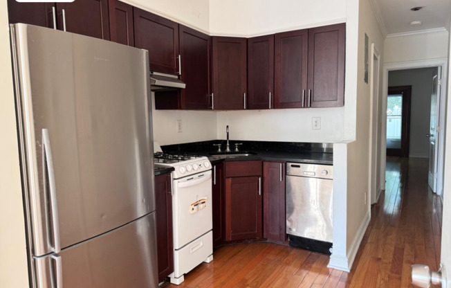 1 bed, 1 bath, $2,950, Unit 1L