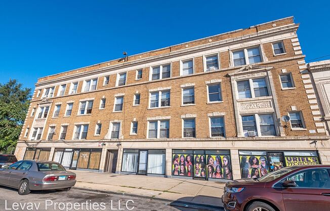 11000-12 S Michigan Ave 42-52 E 110th St