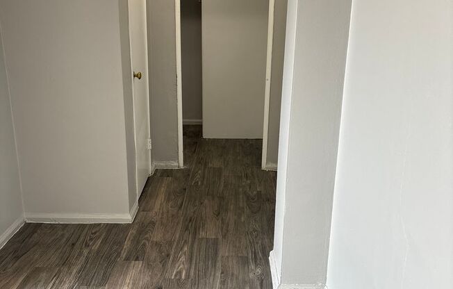 Studio, 1 bath, 400 sqft, $1,200, Unit 902