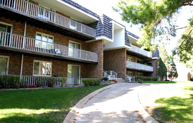 6300 York Apartments, LLC