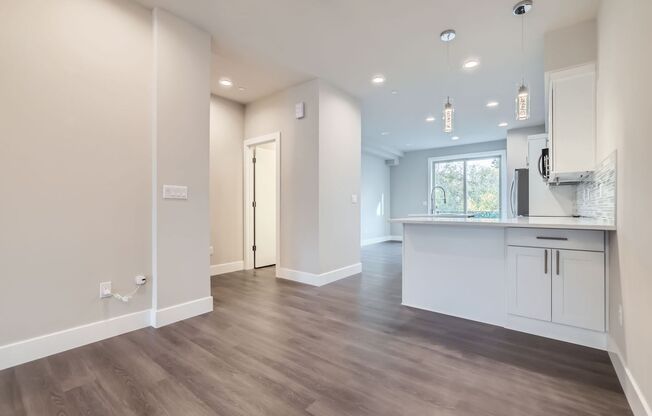 New Construction!  Spacious Modern Townhome in Edmonds.