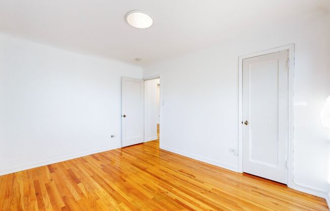 2 beds, 1 bath, $1,650, Unit 505 Haberman