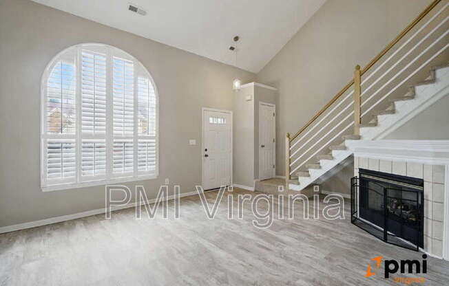 763 HUNTERS QUAY