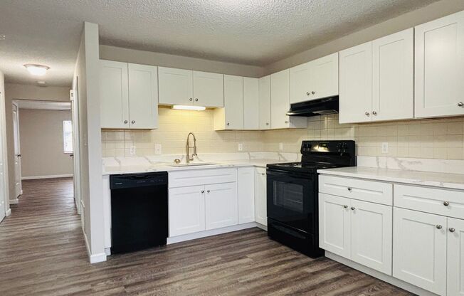 2 beds, 1.5 baths, 1,082 sqft, $1,375, Unit 216-2D RM