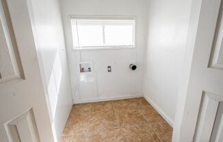 3 beds, 1 bath, $1,800