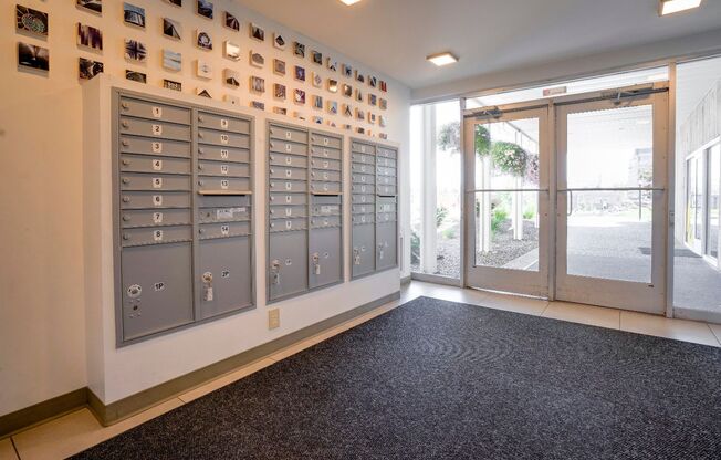 1 bed, 1 bath, 642 sqft, $1,150