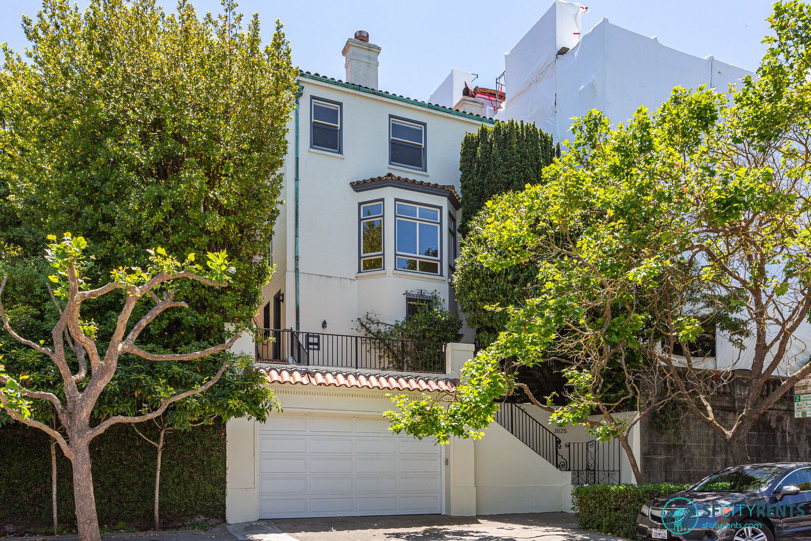 Pacific Heights: Remodeled Single Family Home w/ Garden, Rec Room & Double Car Garage