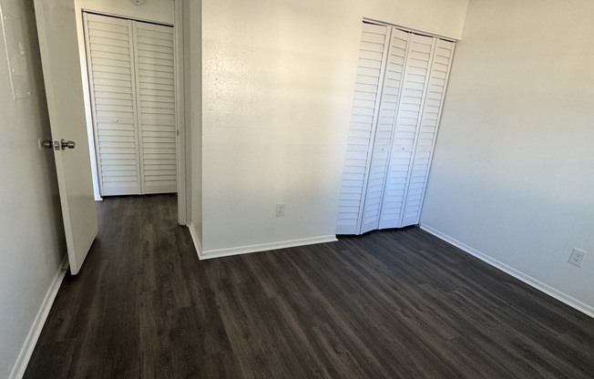 8588 CHANNELVIEW CIR