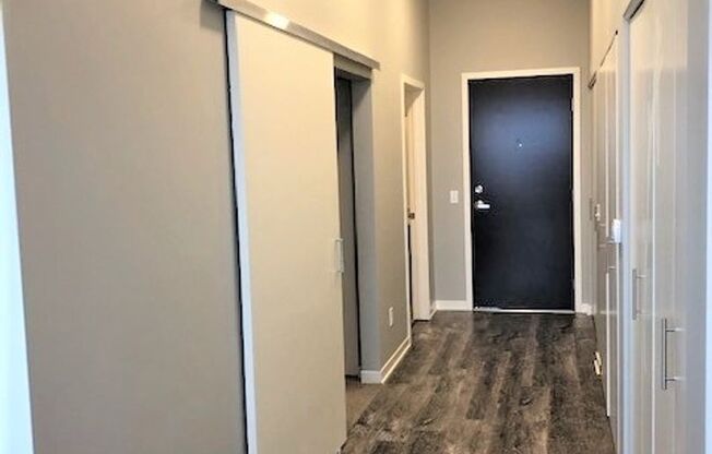 1 bed, 1 bath, 676 sqft, $1,475, Unit 510