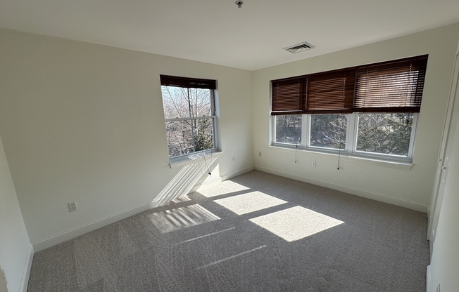 2 beds, 2 baths, 1,200 sqft, $3,200, Unit 216