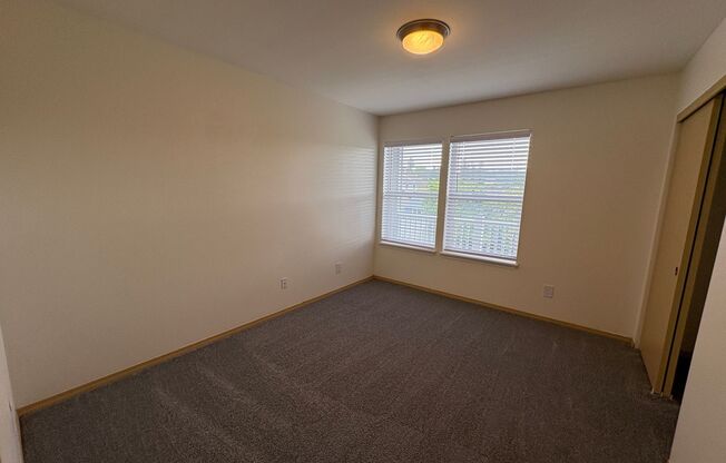 2 beds, 2 baths, 1,018 sqft, $1,450, Unit 354-3013